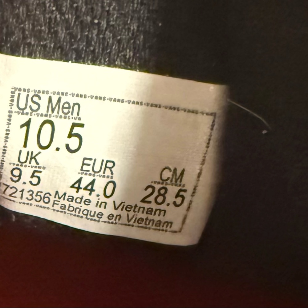 Vans Black and Red Men's Sneakers - Picture 5 of 6